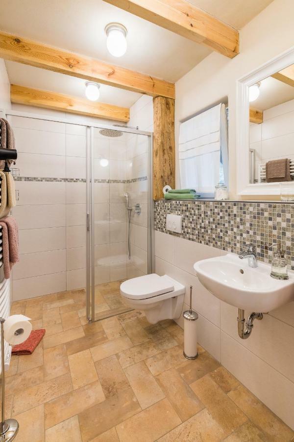 Adelinenhof - Ferienapartments, Fasten, Wellness & Gesundheit Burg  Eksteriør bilde